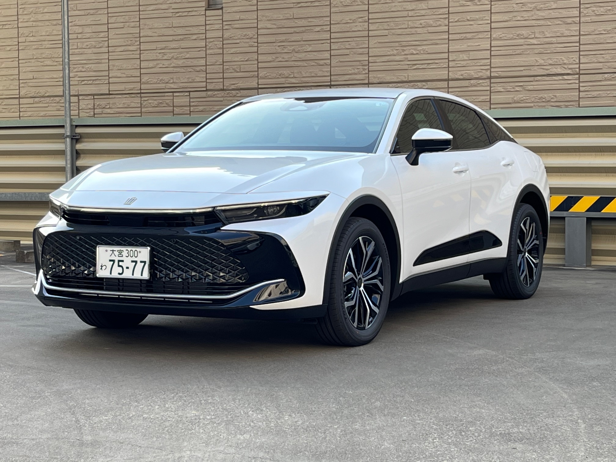 クラウンクロスオーバー(HEV)