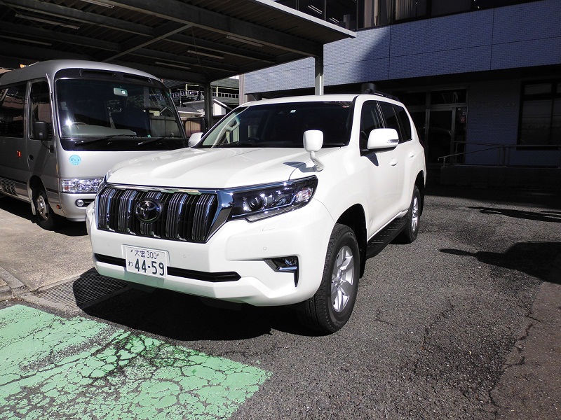 ランドクルーザープラド Suv スペシャリティ 料金 車種一覧 レンタカーtop レンタカー リースのトヨタレンタリース埼玉